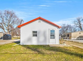 415 NW 49th Pl, Des Moines, IA 50313