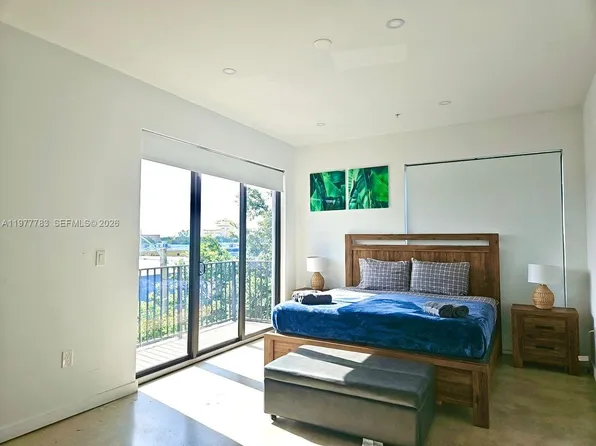 7105 NE 4th Ct, Miami, FL 33138