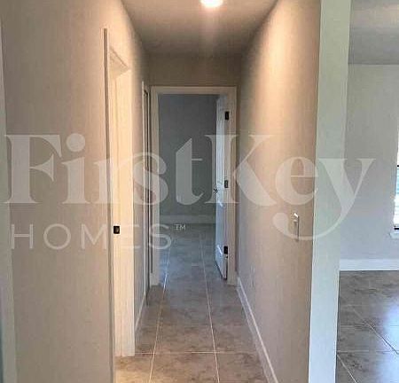 3rd image of 3818 21st St W