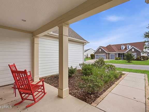 5th image of 361 Fernleaf Lane