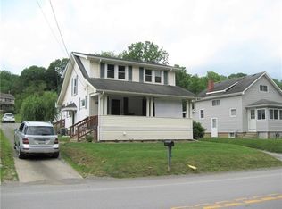 1112 Woodside Ave, Ellwood City, PA 16117