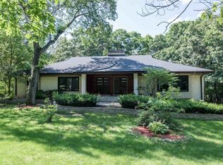 21206 N Highwood Rd, Kildeer, IL 60047