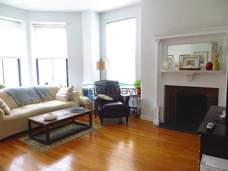 Building Photo - 557 Columbus Ave #201