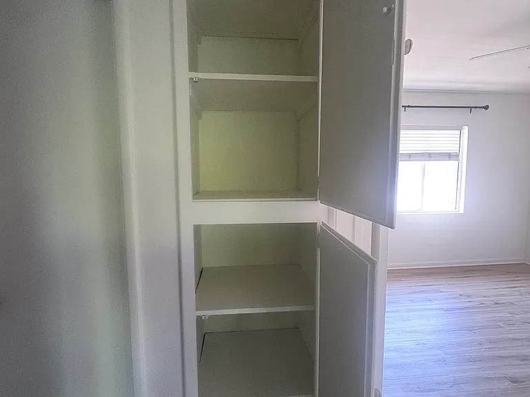 5533 W Jefferson Blvd #5 — Photo 18
