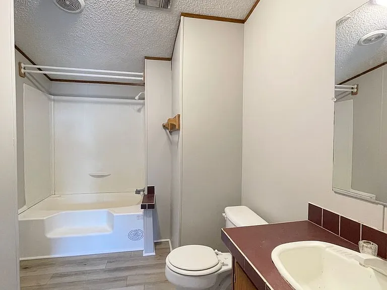 208 Casper Dr #7 — Photo 10