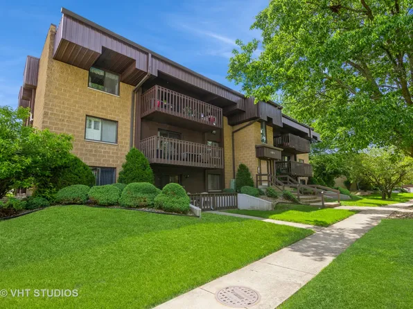 101 Caterpillar Dr APT 1D, Joliet, IL 60436