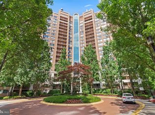 10101 Grosvenor Pl APT 805, Rockville, MD