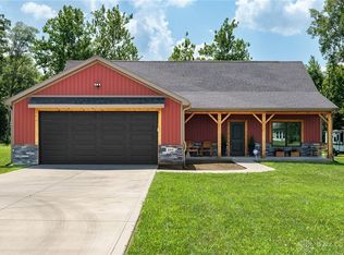 892 Old Springfield Rd, Vandalia, OH 45377