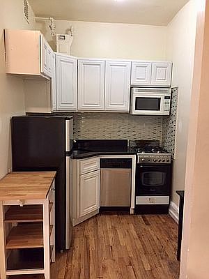 4th image of 85 Pitt St APT 14
