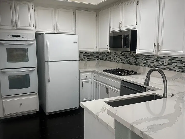 27 Gauguin Cir — Photo 4