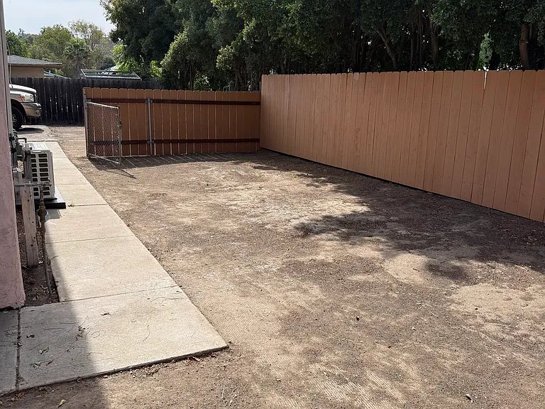 2230 Central Ave #B — Photo 12