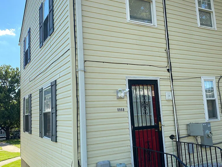 6968 Hawthorne St — Photo 16