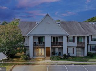 9202 Azure Ct APT 101, Manassas, VA 20110