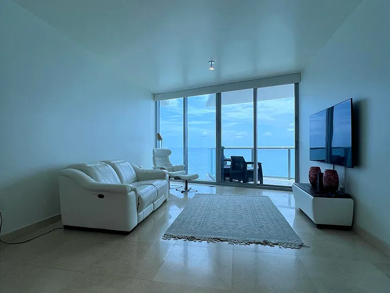 17001 Collins Ave #1806 — Photo 2