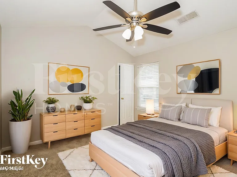 137 Watercress Ct — Photo 9