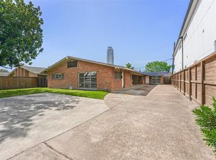 4732 Merwin St, Houston, TX 77027