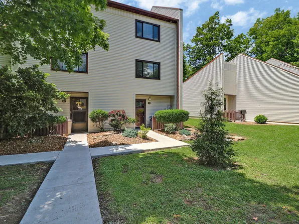 48 Wilshire Heights Dr, Fairfield Glade, TN 38558