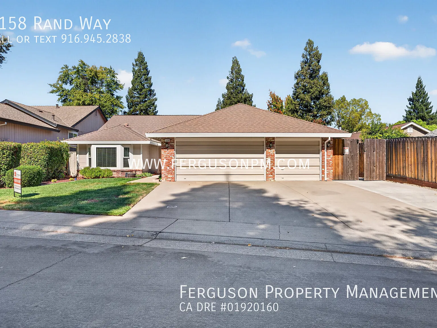 Updated Spacious Three Bedroom in Desirable Kaseberg-Kingswood — Photo 2