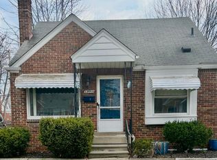 23060 David Ave, Eastpointe, MI