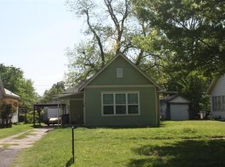 715 N Oak St, Pauls Valley, OK 73075