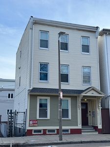 289 Chelsea St, East Boston, MA, 02128