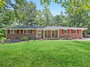 85 Valleybrook Dr, Fairburn, GA 30213