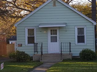 119 E Main St, Braidwood, IL 60408