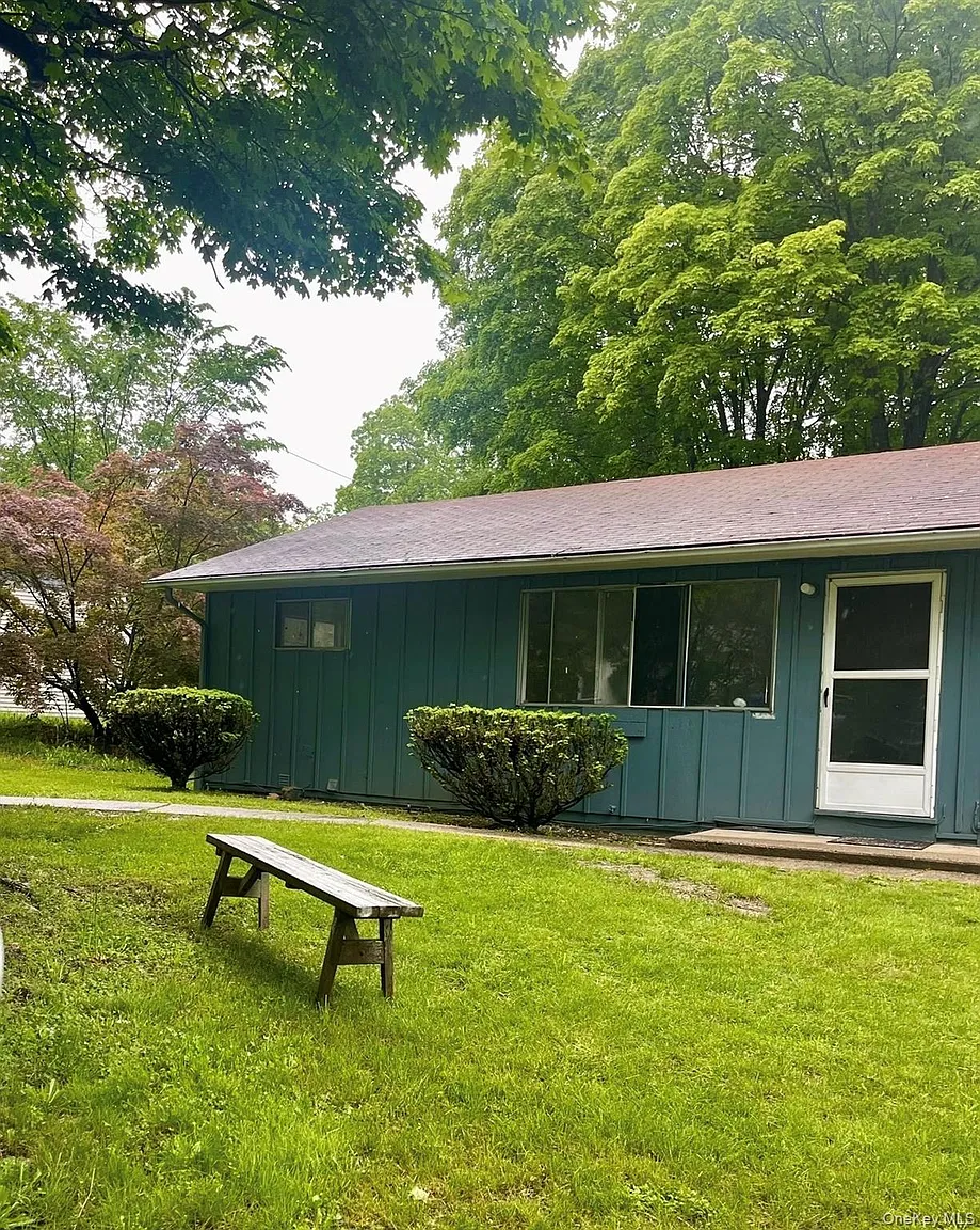 2467 Route 302 photo 1