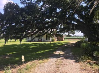 1586 Bushville Hwy, Arnaudville, LA 70512
