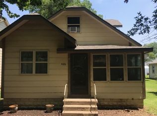 426 N Magnolia St, Andale, KS 67001