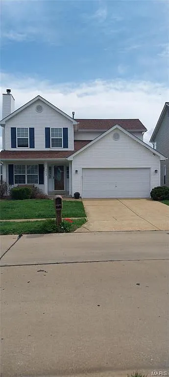 2848 Dolfield Dr photo 1