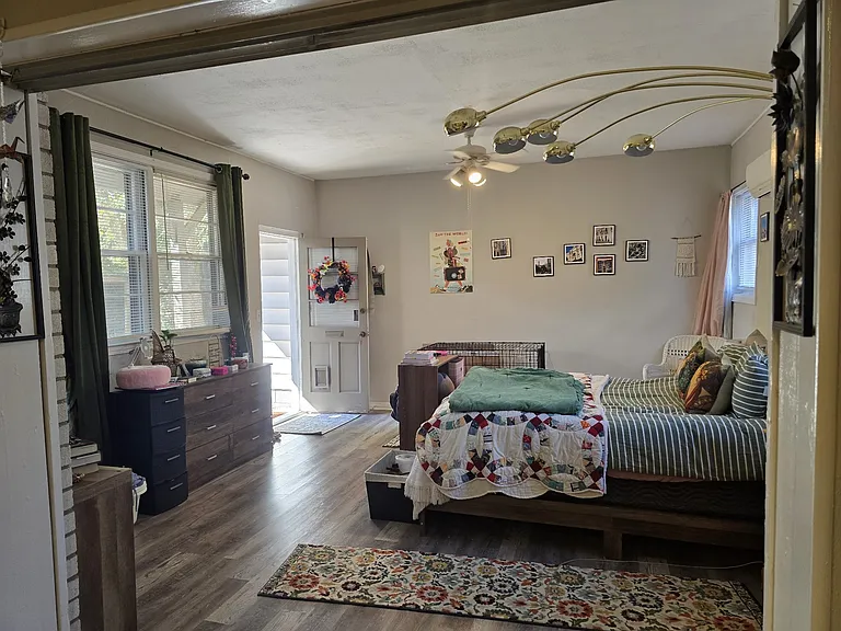 282 Le Bon Rd #C — Photo 8
