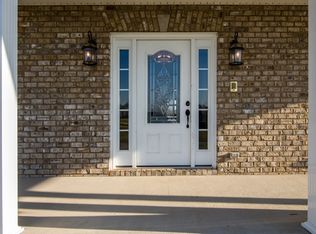 807 Little Springs Rd, Clarksville, TN 37040