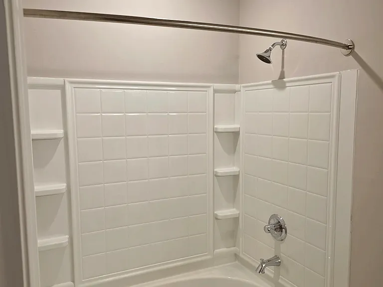 Clairmont at Crabtree — Photo 84