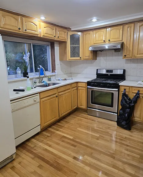 33 Prospect Ave #1 — Photo 6