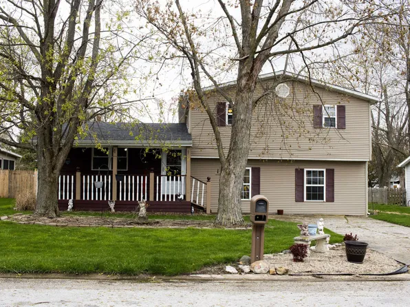 404 S Neal St, Camargo, IL 61919