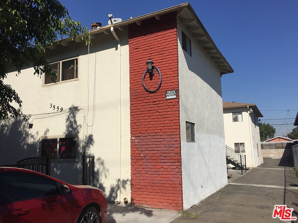 1st image of 3559 E 57th St