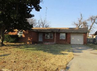 2806 Houston St, Vernon, TX 76384