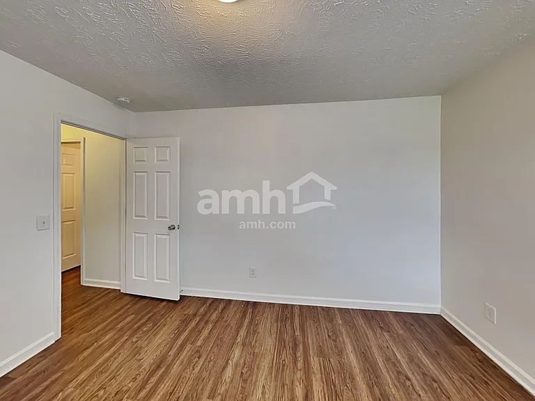 604 Blossom Hill Dr — Photo 19