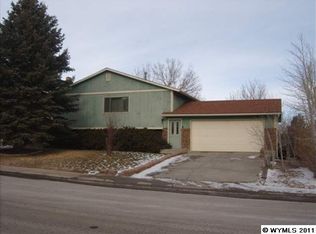 6590 Village Dr, Casper, WY 82604