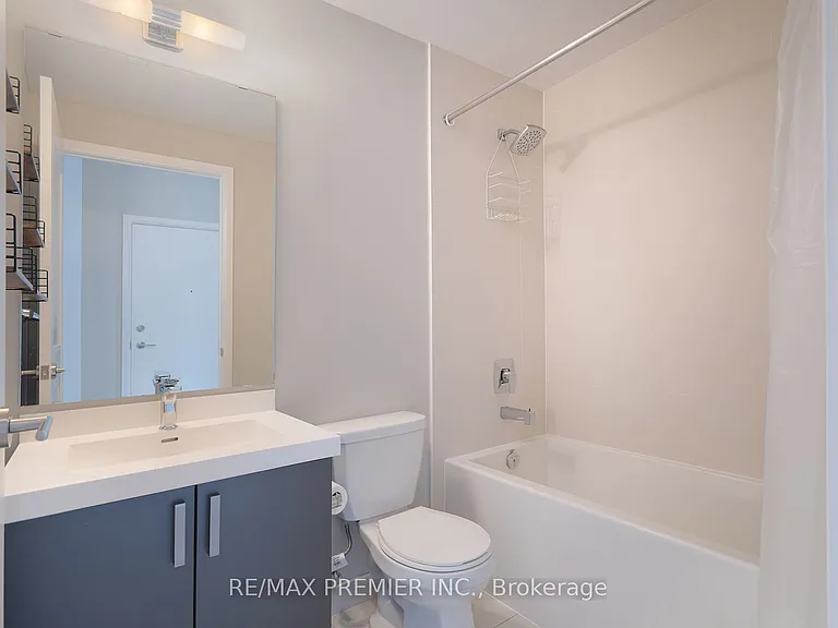7895 Jane St #1906 — Photo 13