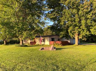 N5026 Hample Rd, Black Creek, WI 54106
