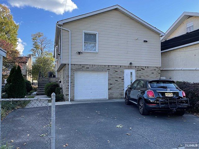 1st image of 13 New Schley St