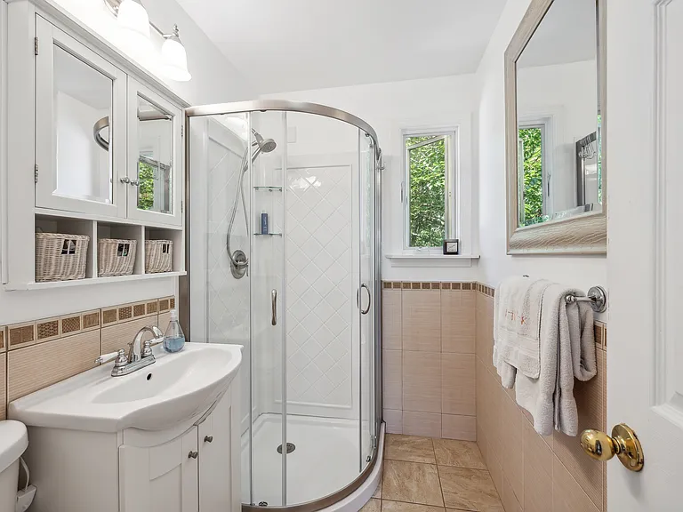 68 Cliff Dr — Photo 12
