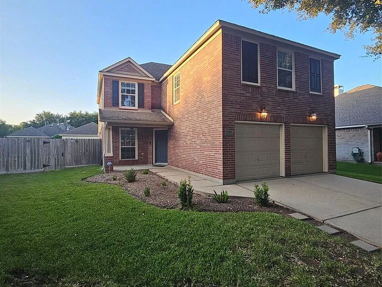 20314 Baytide Ct — Photo 1