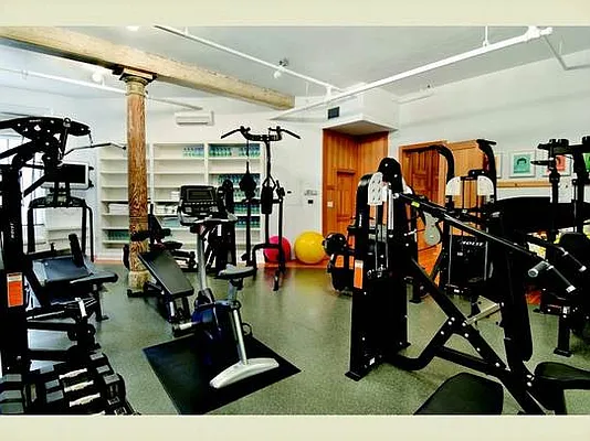 Rented by Stribling | media 14