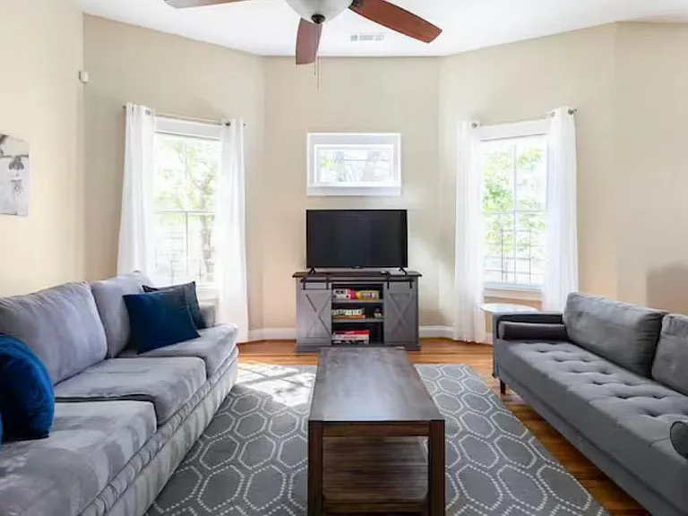 684 Grady Pl SW — Photo 7
