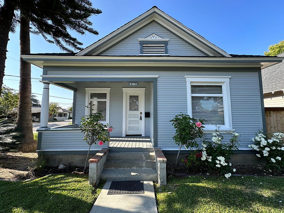 1st image of 701 E Palmyra Ave