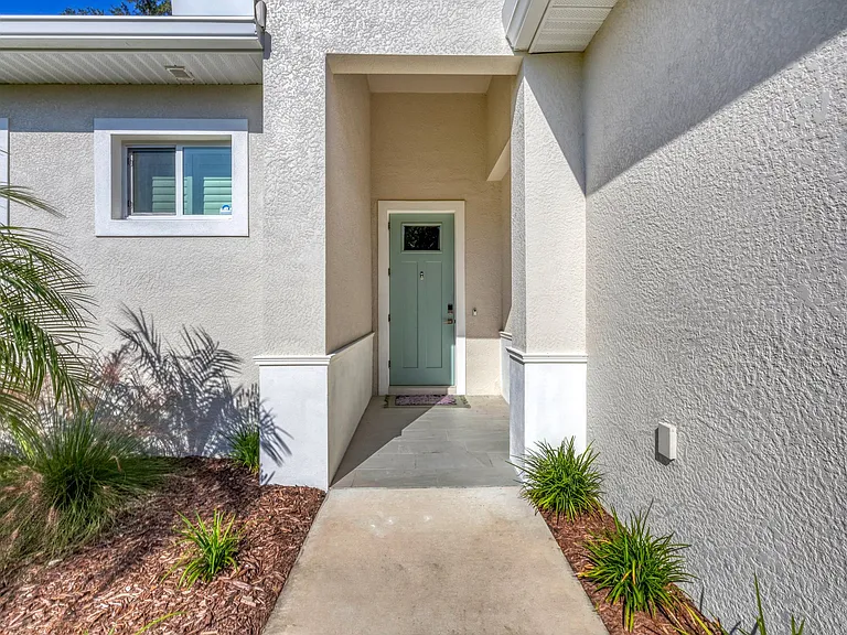 129 Evaro Dr — Photo 3