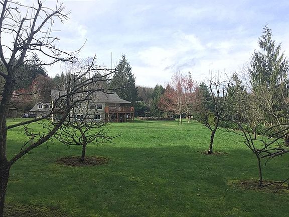 2nd image of 41716 NE Dobler Hill Rd